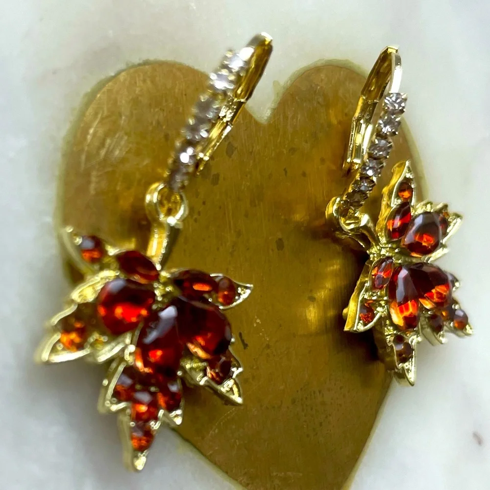 Dangle Fall Leaves Gold Earrings